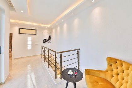 Villa Lingo 1 (2130)