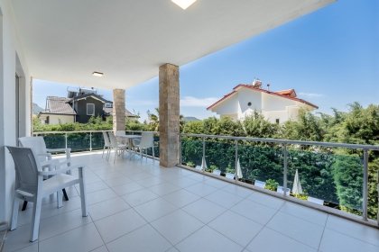 Villa Ovantis (1338)