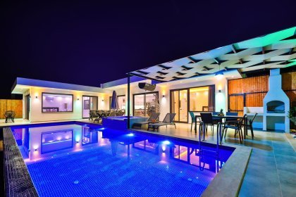 Villa Mandel (2214)