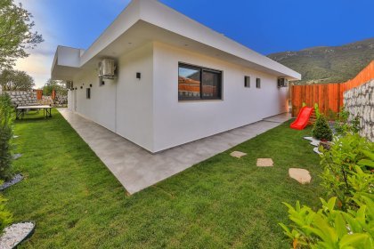 Villa Mandel (2214)