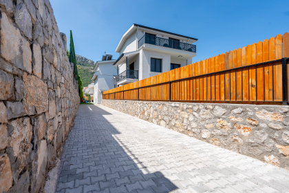 Villa Mavi Düş (2083)