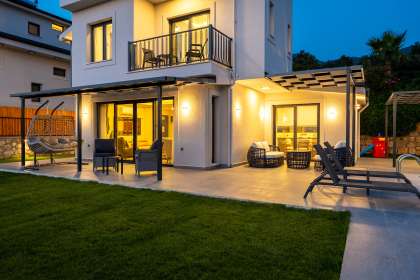 Villa Mavi Düş (2083)
