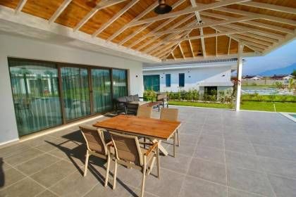 Villa Ramos 19