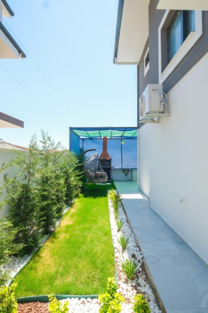 Villa Meyusa (2095)