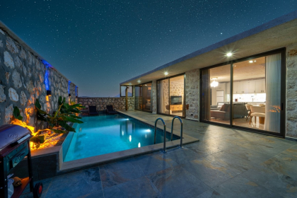 Villa Moon Blue Duo (2092)