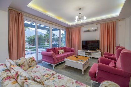Villa Narses (1333)