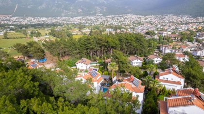 Villa Narses (1333)