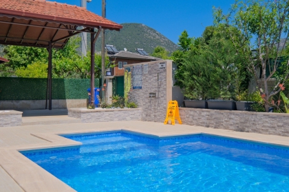 Villa Nevin (1975)