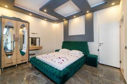 Villa Nisa Duo (1091)