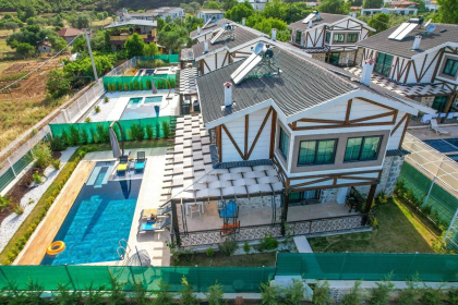 Villa Nisan (2132)