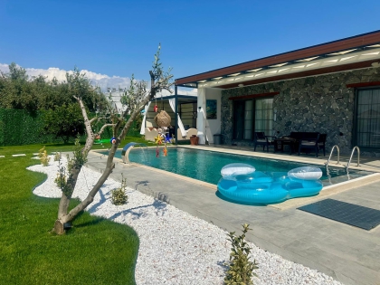 Villa Nora (1944)