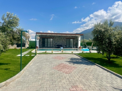Villa Nora (1944)