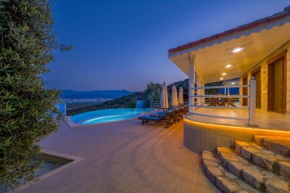 Villa Optimum (2217)