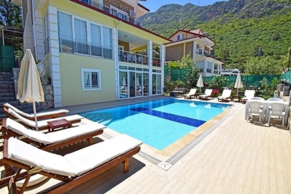 Villa Orenda (1949)