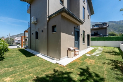 Villa Ottava Elite (1987)