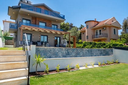 Villa Ottava Elite (1987)