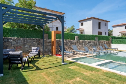 Villa Ottava Prime (1987)