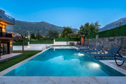 Villa Ottava Prime (1987)