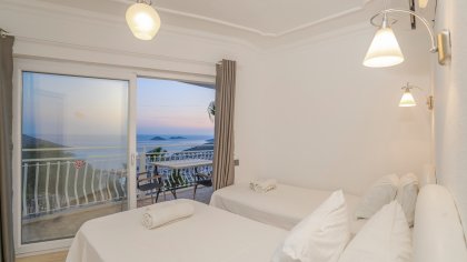Villa Panoromik Kalkan (2210)