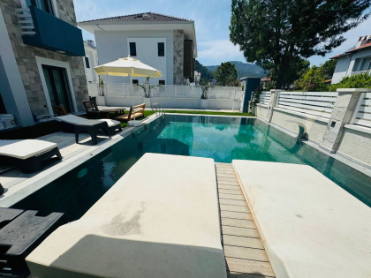 Villa Ravza (2122)