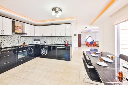 Villa Sandy (2055)