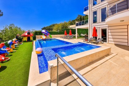 Villa Sandy (2055)