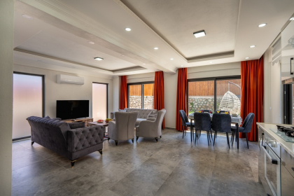 Villa Şiray  1 (2082)