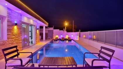 Villa Skyfall (2351)