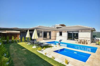 Villa Starlight (1033)