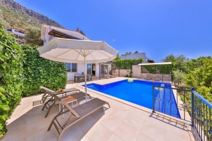 Villa Summit (2281)