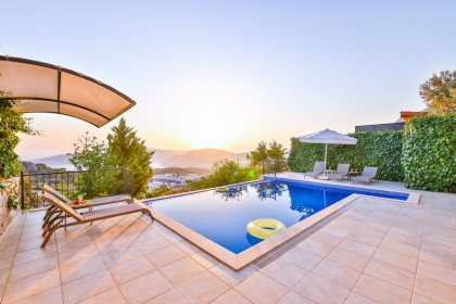 Villa Summit (2281)