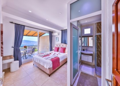 Villa Summit (2281)