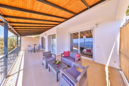 Villa Summit (2281)
