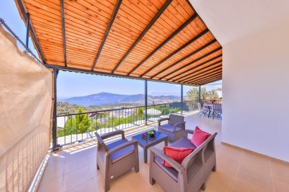 Villa Summit (2281)