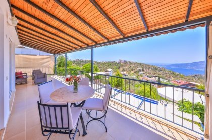 Villa Summit (2281)