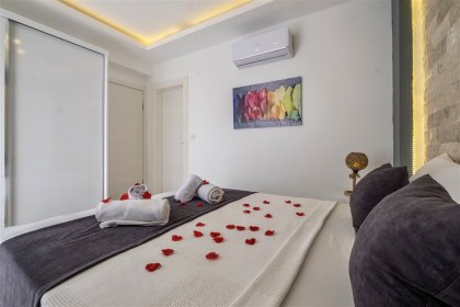 Villa Tan (2284)
