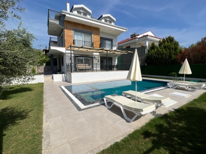 Villa Tiguen (1962)