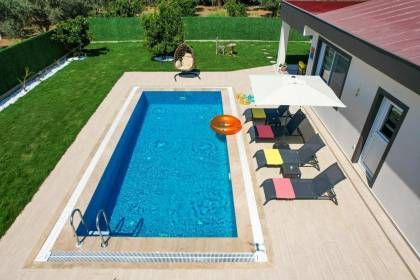Fethiye Bahçeli ve Doğa Manzaralı Villa Valiant (1007)