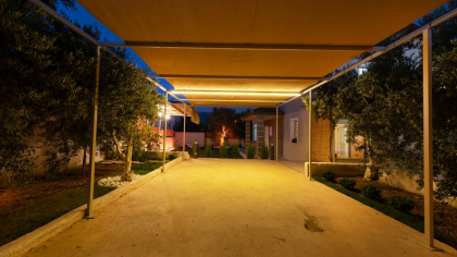 Villa Vela (2089)