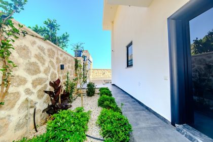 Villa Tayland 1 (1690)