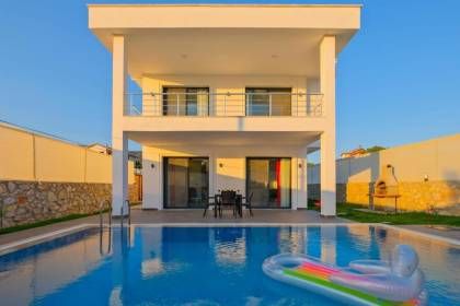 Villa İlk Yaz 2 (1456)