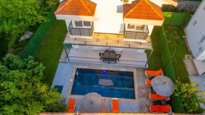 Villa Zayn (2354)