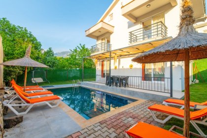Villa Zayn (2354)