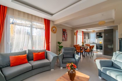Villa Zayn East (2355)