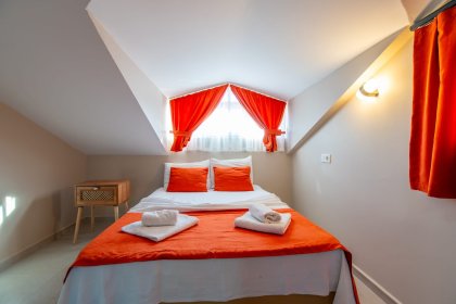 Villa Zayn East (2355)