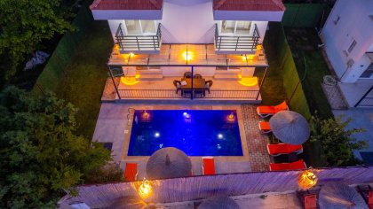 Villa Zayn East (2355)