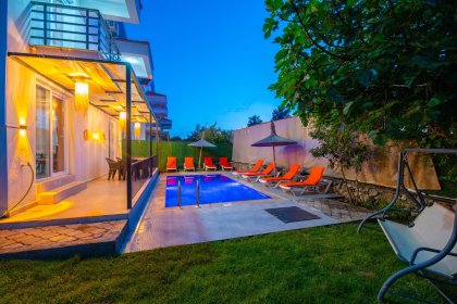 Villa Zayn (2354)
