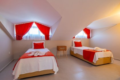Villa Zayn (2354)