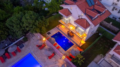 Villa Zayn (2354)
