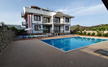 Villa Arslan (1303)